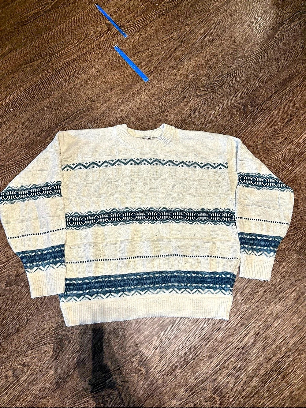 Tip Top Tailors Geometric Knit Crewneck in Cream & Blue